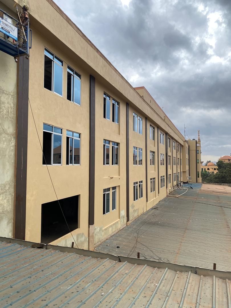 Uganda Baati showroom, alternate view of fit-out